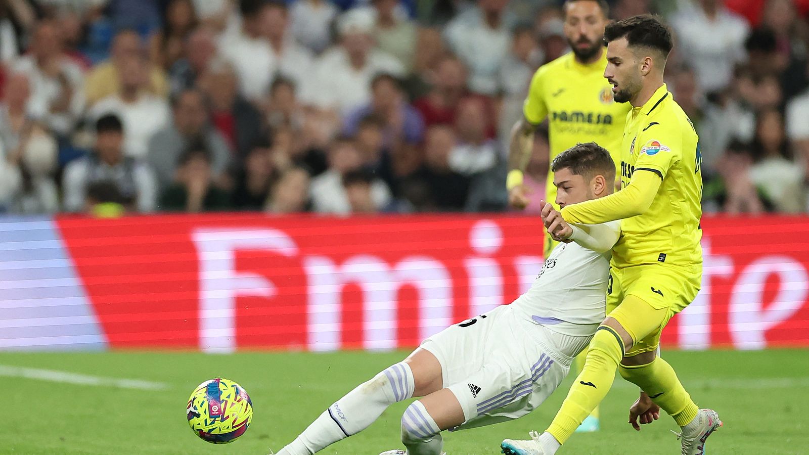 Alex Baena comunicado