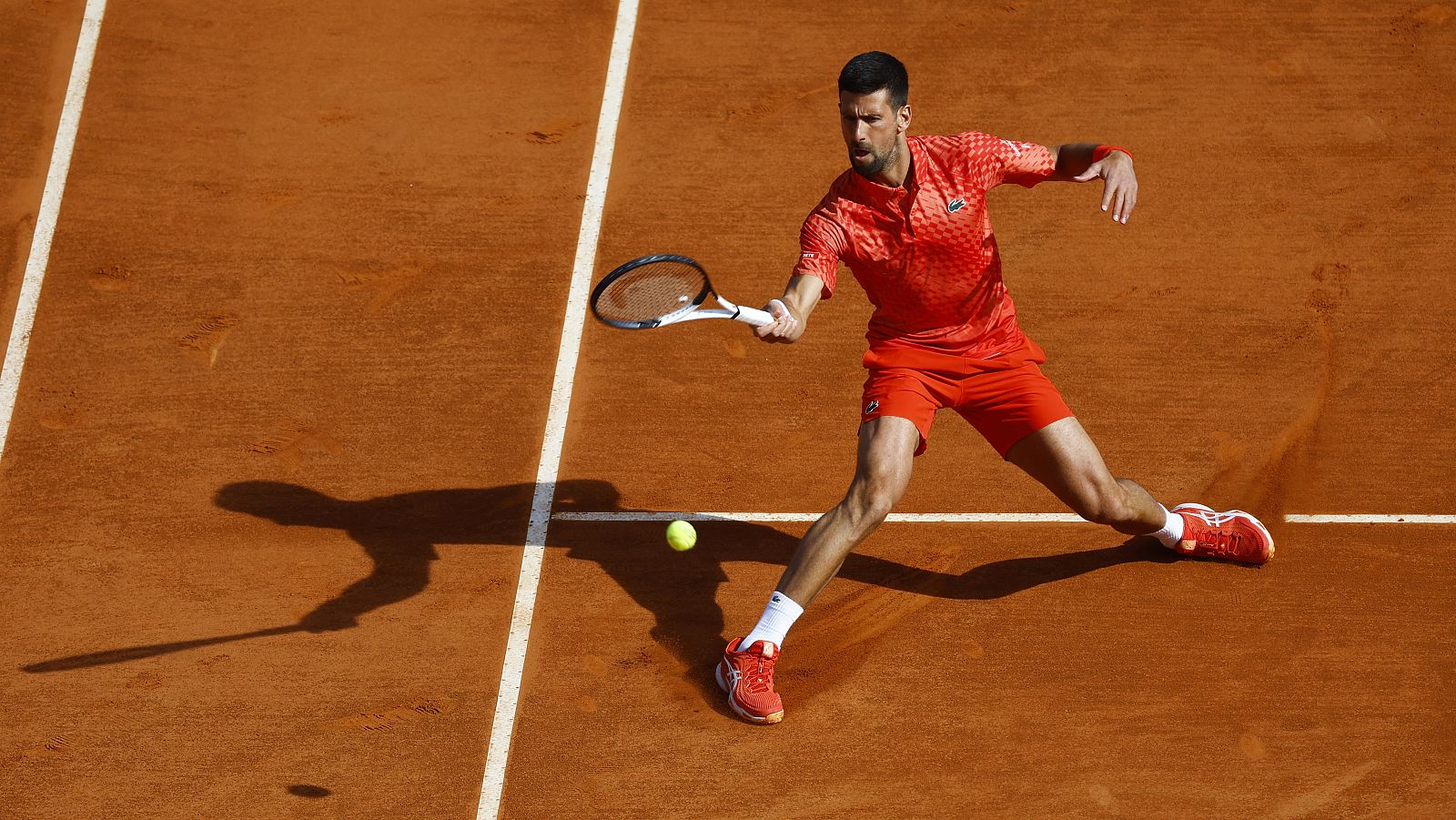 Djokovic regresa con victoria en Montecarlo