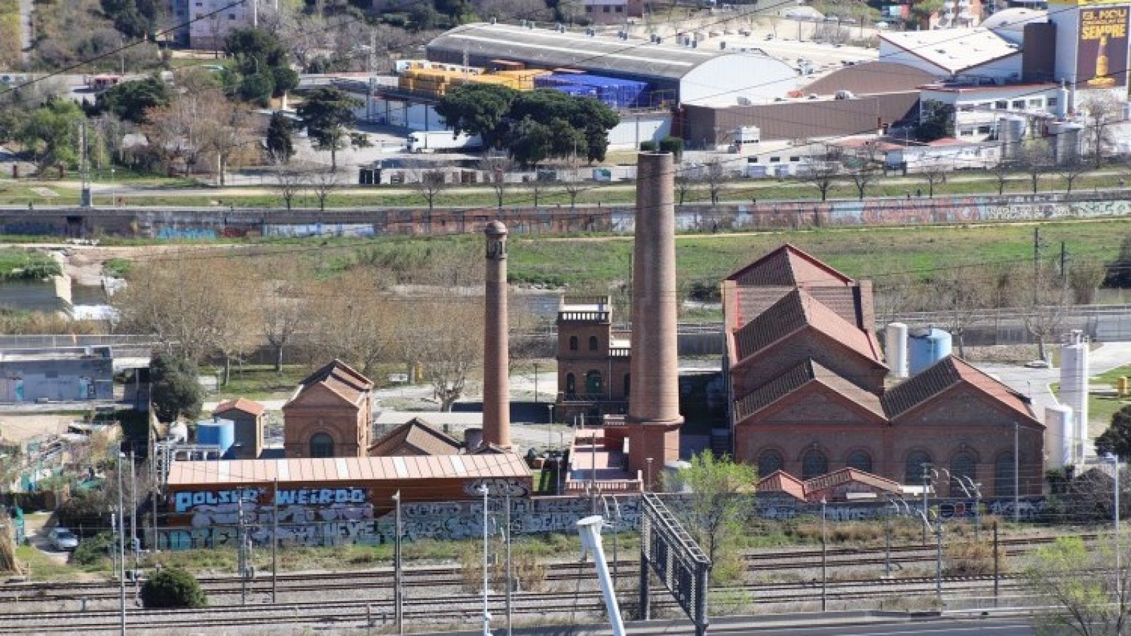 Vista aèria de l'Estació de tractament d'aigua potable del Besòs