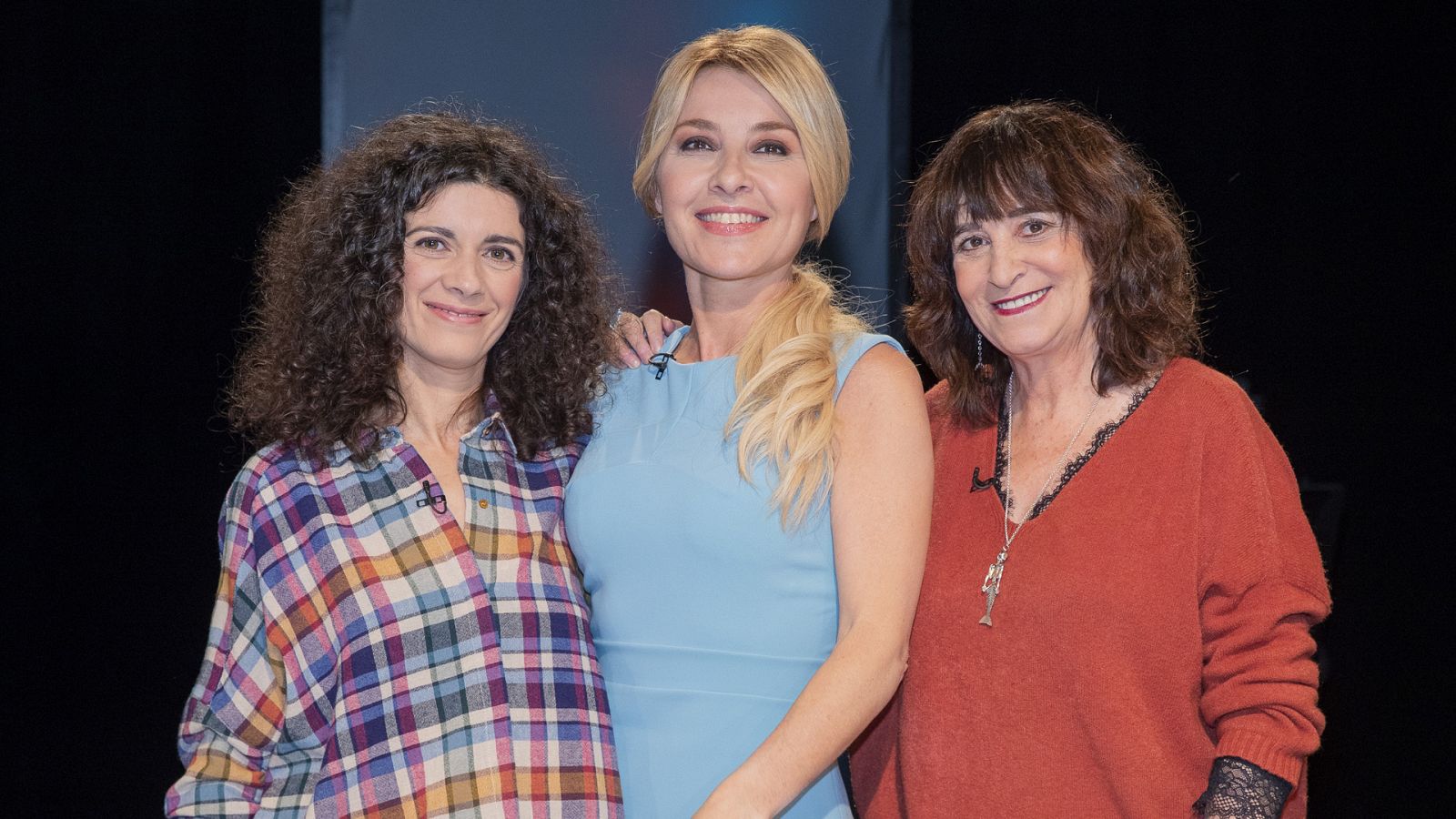 Ana Corroto, Cayetana Guillén Cuervo y Rosa Montero en 'Versión Española'