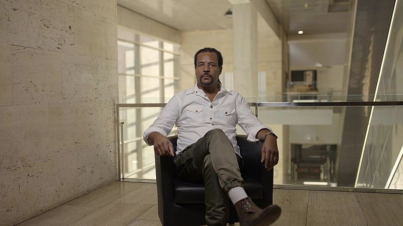 Colson Whitehead recrea los agitados a�os sesenta de Harlem