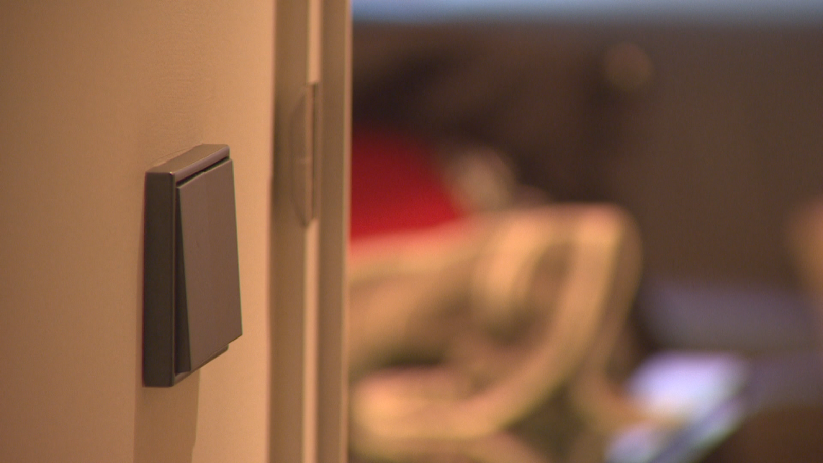 L'APE demana garantir l'accés universal al subministrament d'aigua i energia