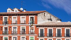 Mayor presencia en la costa y solo el 15% en capitales: así se reparten las 50.000 viviendas para alquiler del banco malo