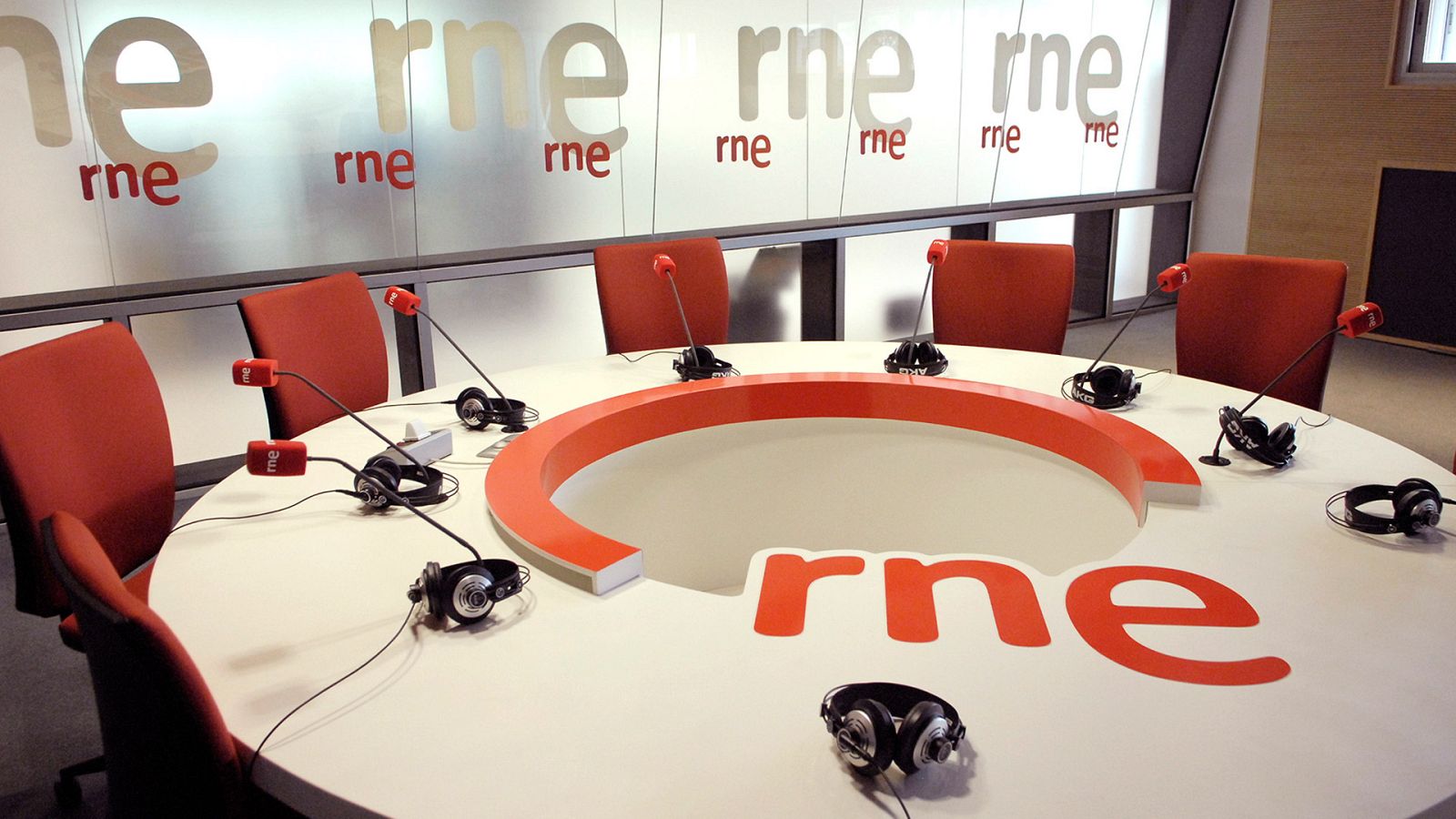 Estudio de RNE.