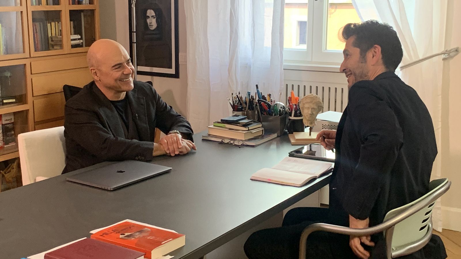 Carlos del Amor y Luca Zingaretti