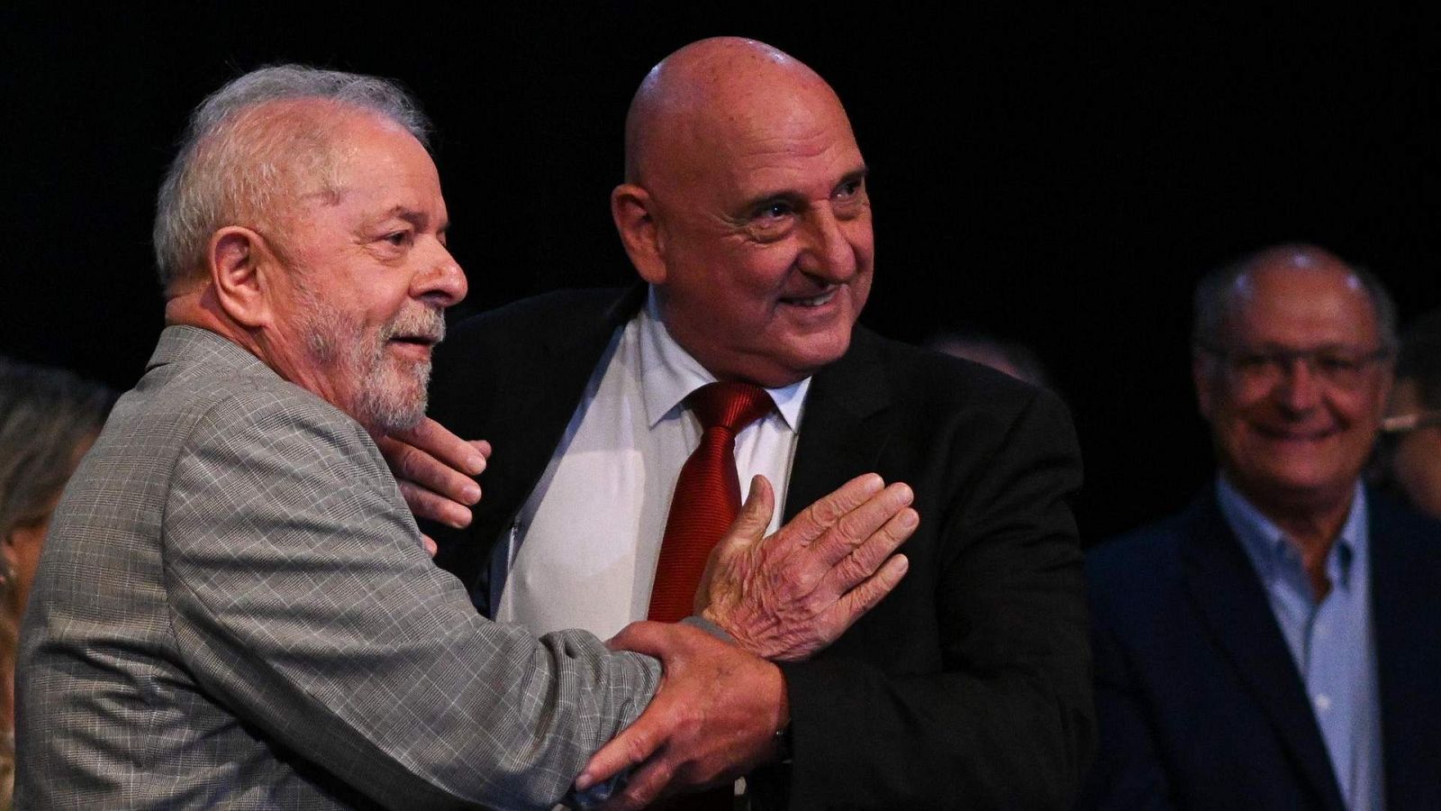 El presidente de Brasil, Luiz Inacio Lula da Silva junto al ministro del Gabinete de Seguridad Institucional, general Gonçalves Dias.