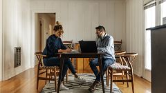 La vivienda "se come" el sueldo: los españoles destinan casi siete años de su salario a pagar una casa