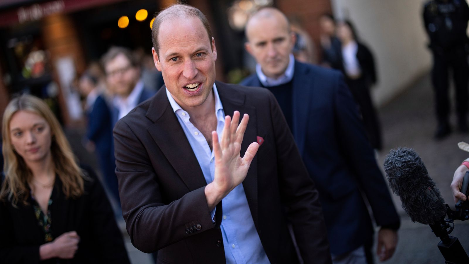 Buckingham llegó a un "acuerdo secreto" con el grupo Rupert Murdoch