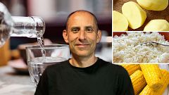 Ocho razones por las que no debemos tener un dieta basada en agua y un único alimento, según Julio Basulto