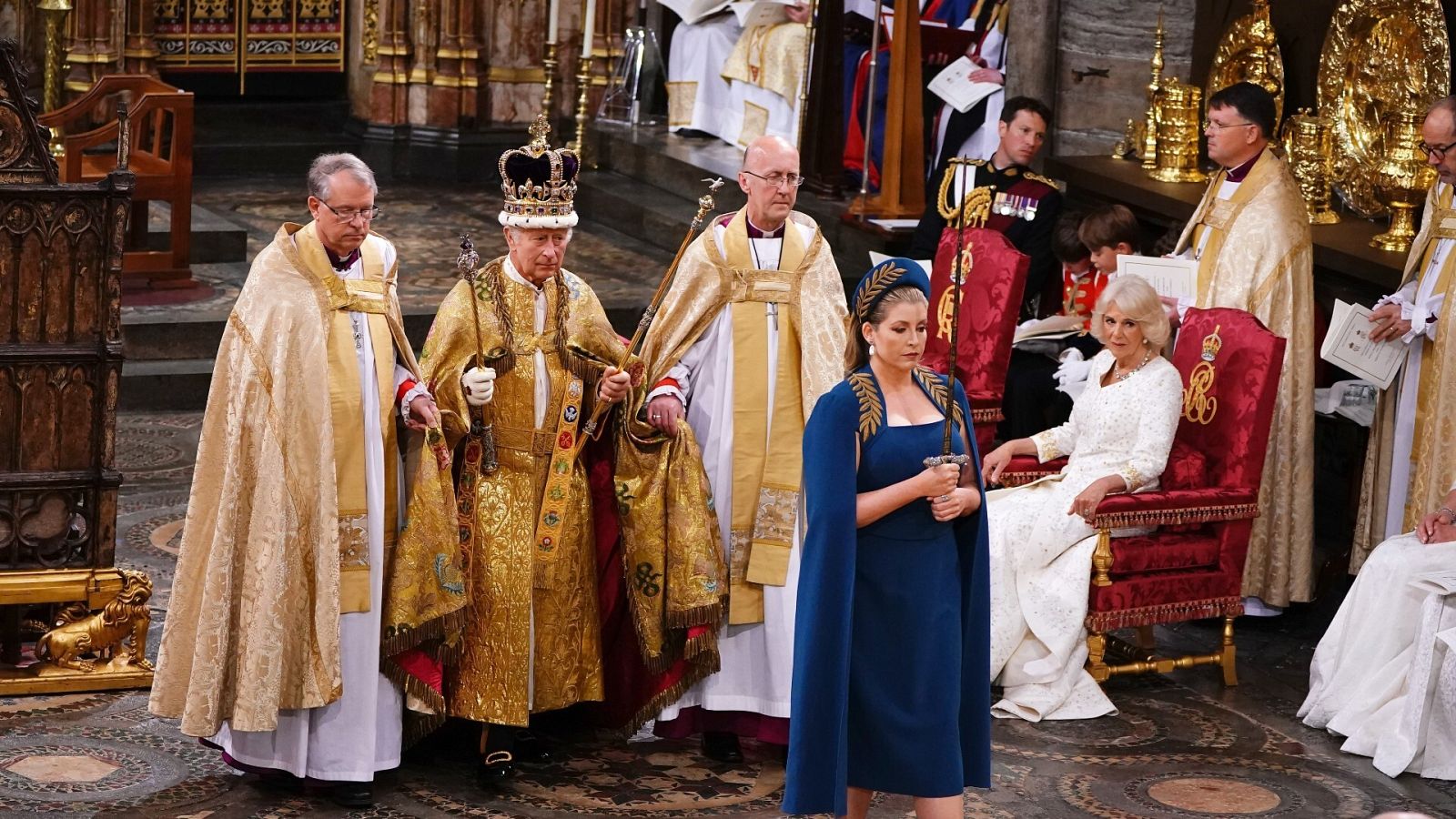 Carlos III y Camila, durante la ceremonia de coronación este sábado en Londres