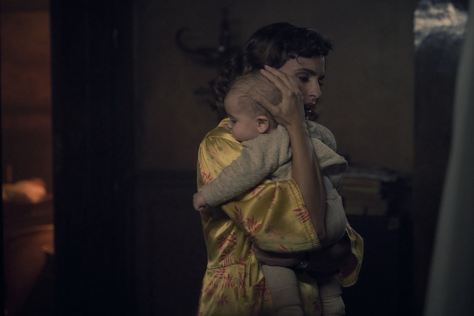 Amparo desaparece con el niño