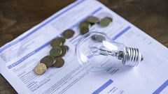 El precio de la luz subirá este lunes un 40,47% hasta 55,60 euros/MWh, ya sin ningún tramo a 0 euros