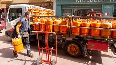 La bombona de butano baja este martes un 5% hasta 15,96 euros, su precio más bajo en casi dos años