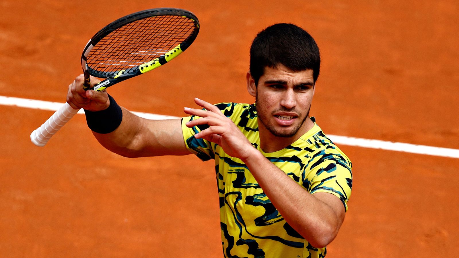 Imagen de Carlos Alcaraz durante el partido frente a Marozsan en el Master 1000 de Roma.