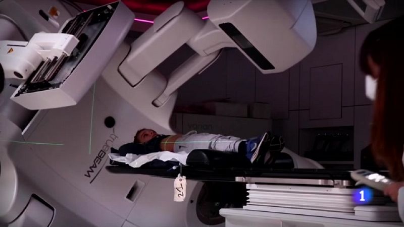 Els beneficis de la realitat virtual pels tractaments oncol�gics d'infants