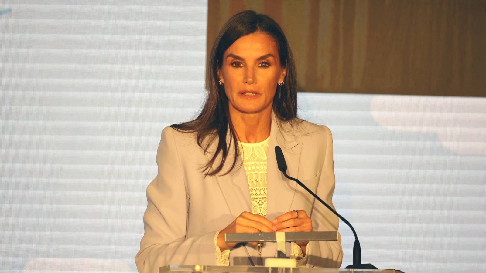 La reina Letizia preside la inauguración del XXII Congreso de Salud Mental en España