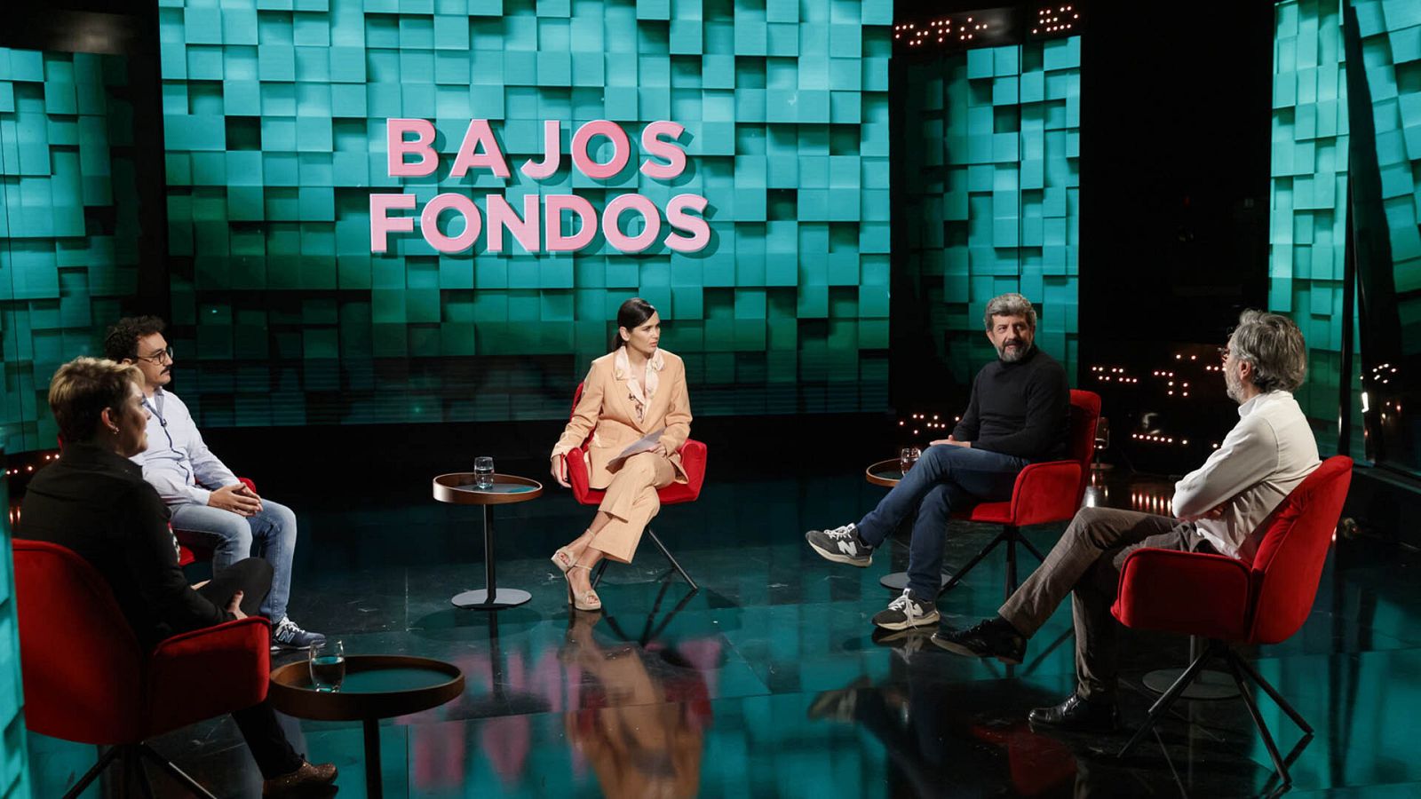 Participantes del coloquio de esta semana