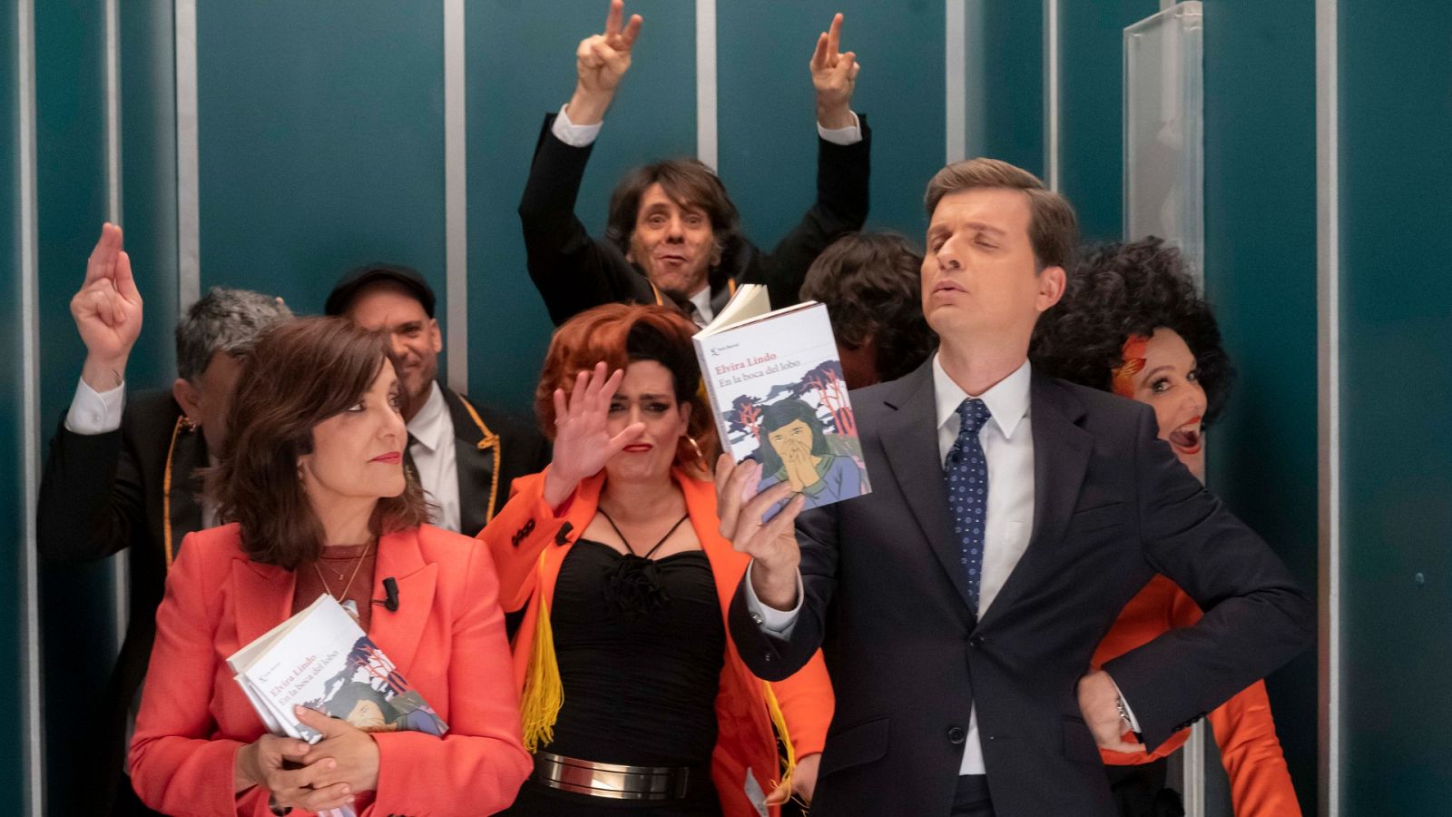 L'ascensor amb Marc Giró i Elvira Lindo