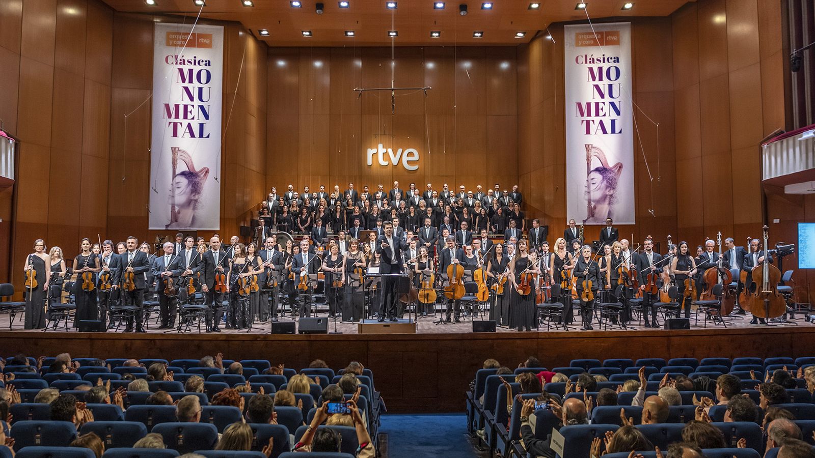 La Orquesta Sinf�nica y Coro RTVE presenta la temporada 2023-2024 con Christoph K�nig como director titular