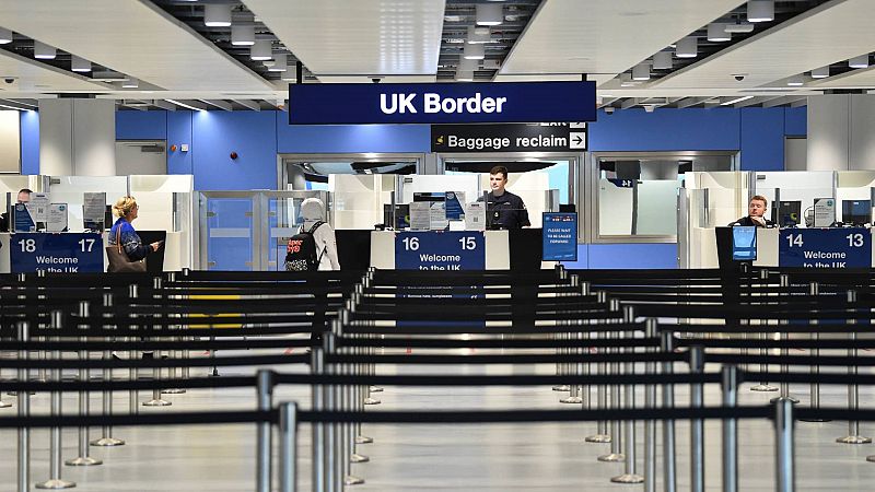 La inmigración alcanza una cifra récord en Reino Unido con 606.000 llegadas en 2022 