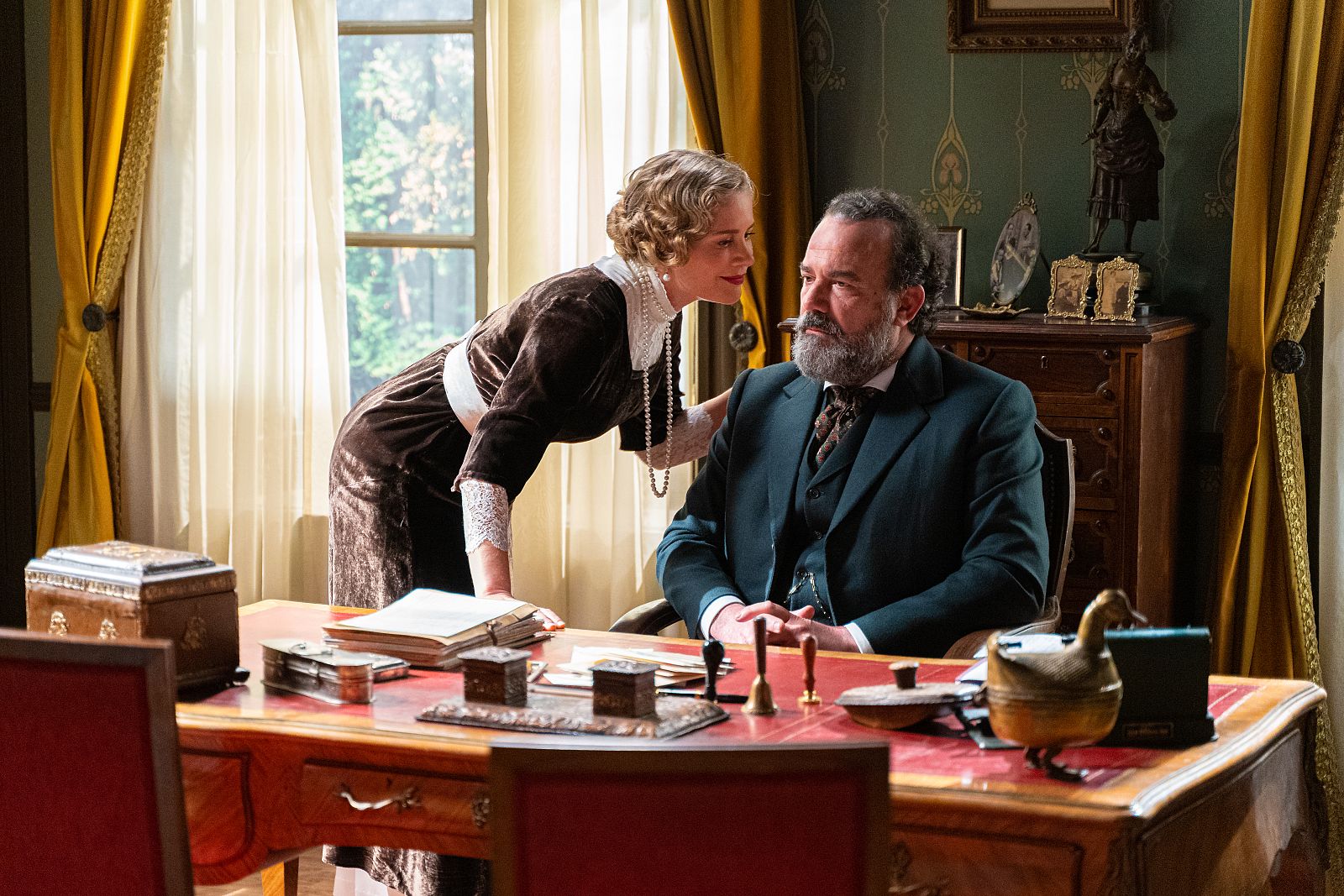 La Promesa: La baronesa tienta a Alonso