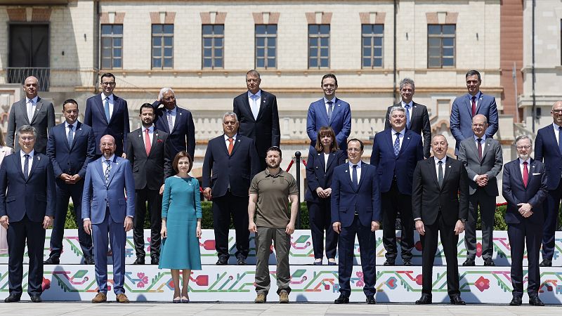 La Comunidad Política Europea se reúne en Moldavia con la presencia de Zelenski para mostrar el aislamiento de Rusia