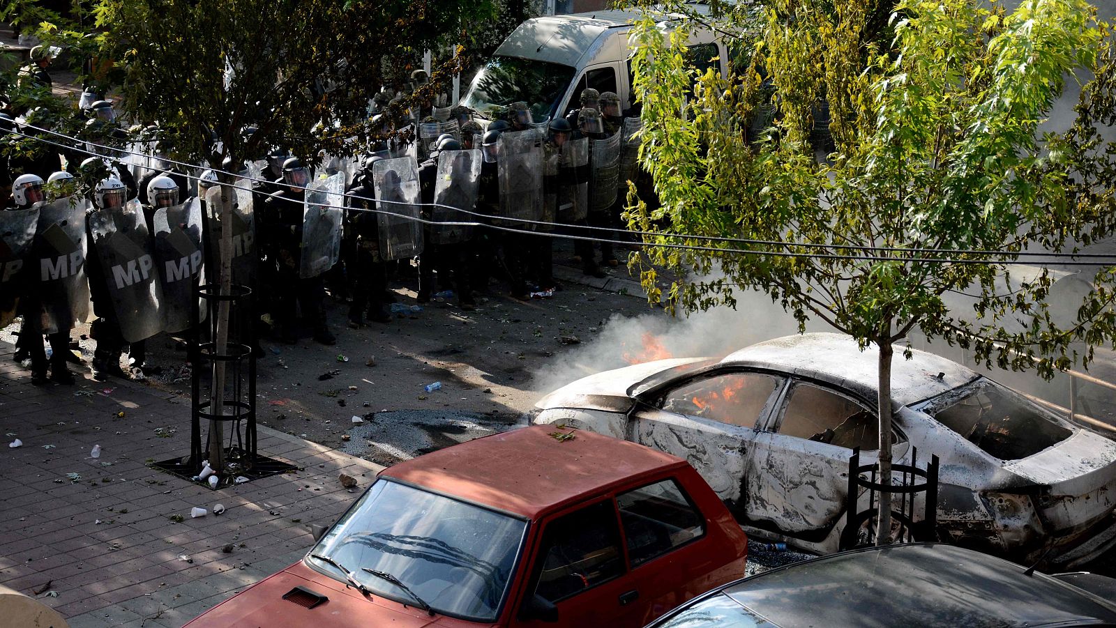 Francia y Alemania piden repetir las elecciones en Kosovo para poner fin a las tensiones de los últimos días