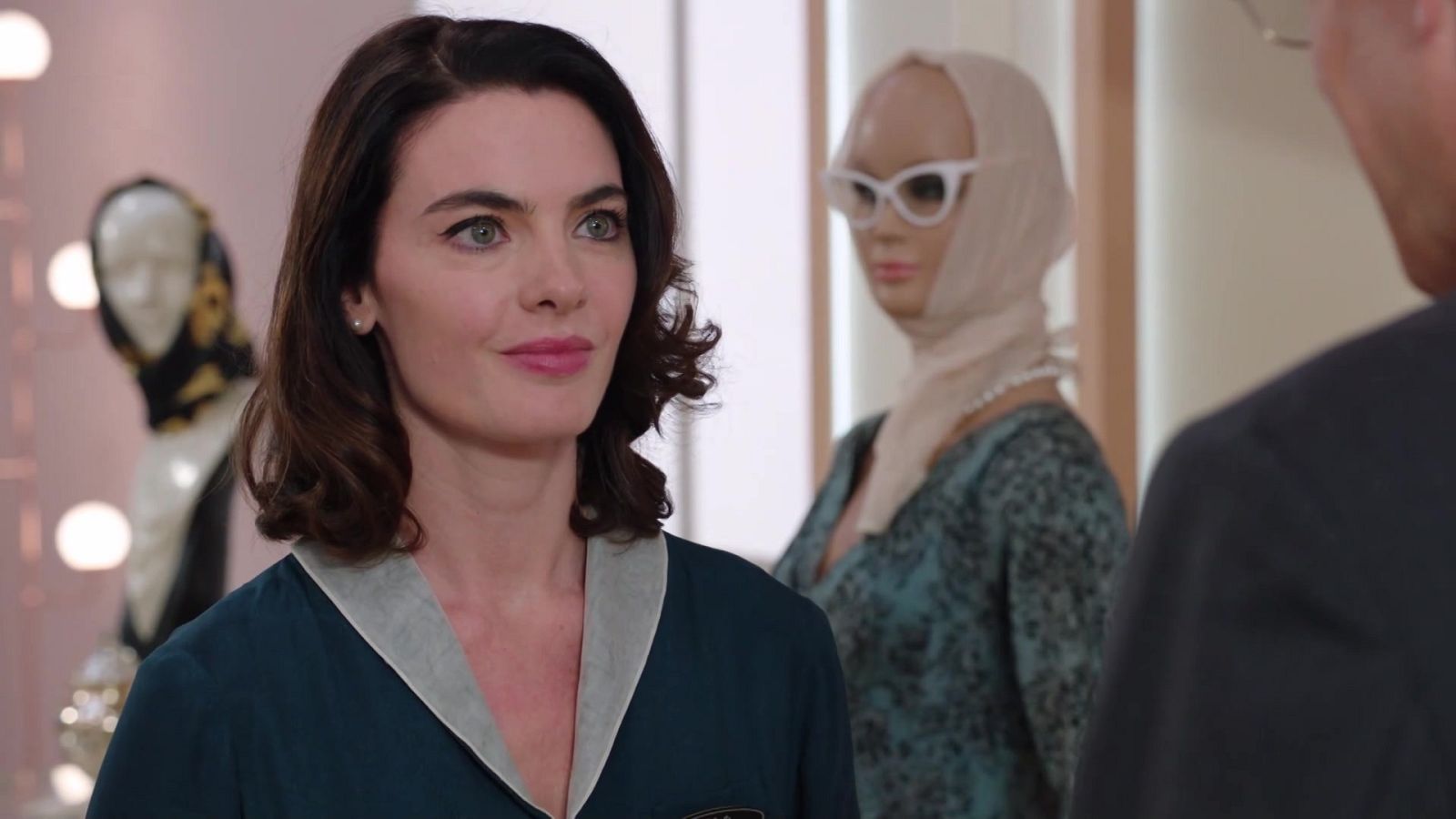 'El paraíso de las señoras': ¿Por qué es tan importante la moda?