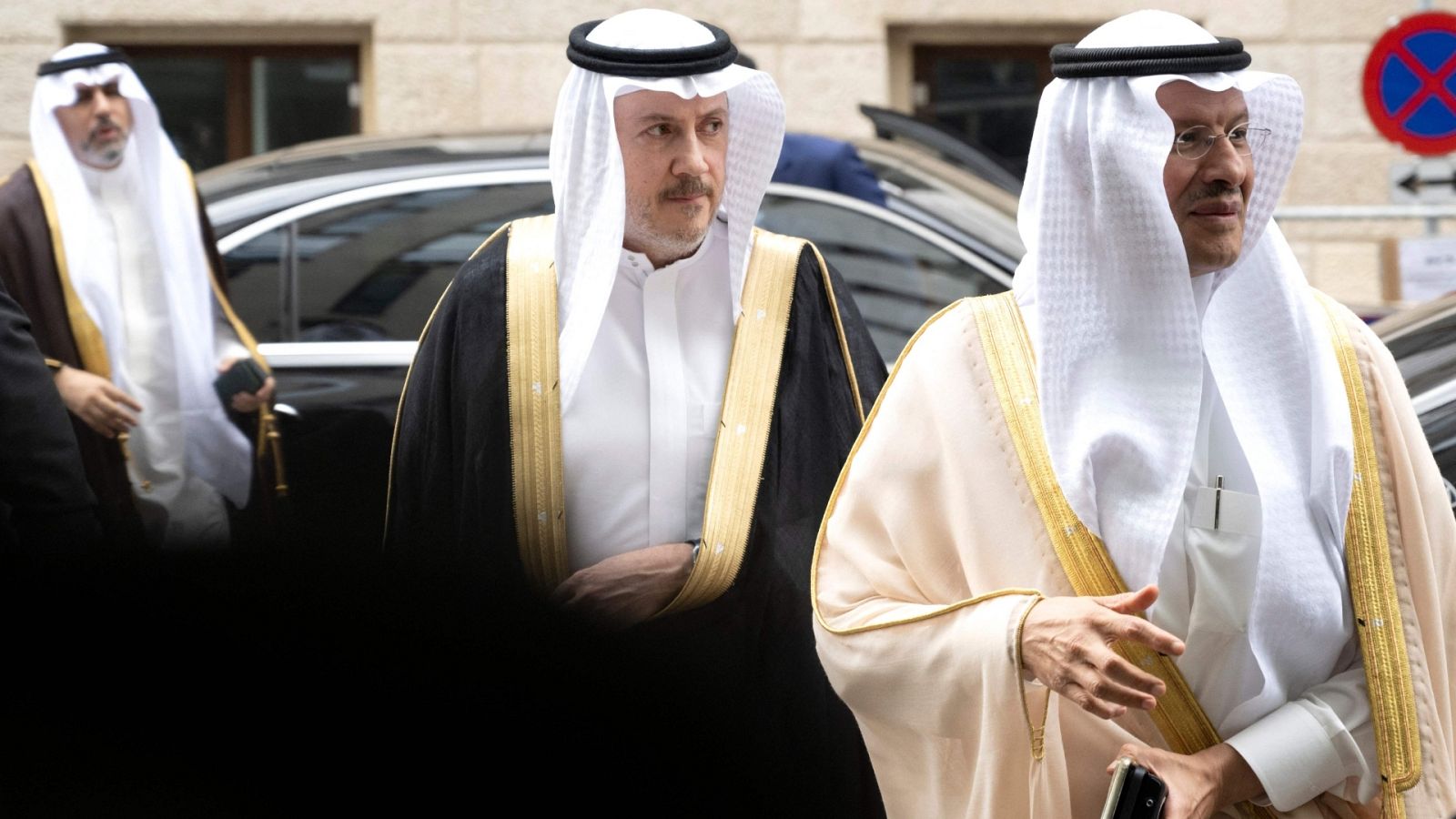 La OPEP+ extiende el recorte de su bombeo