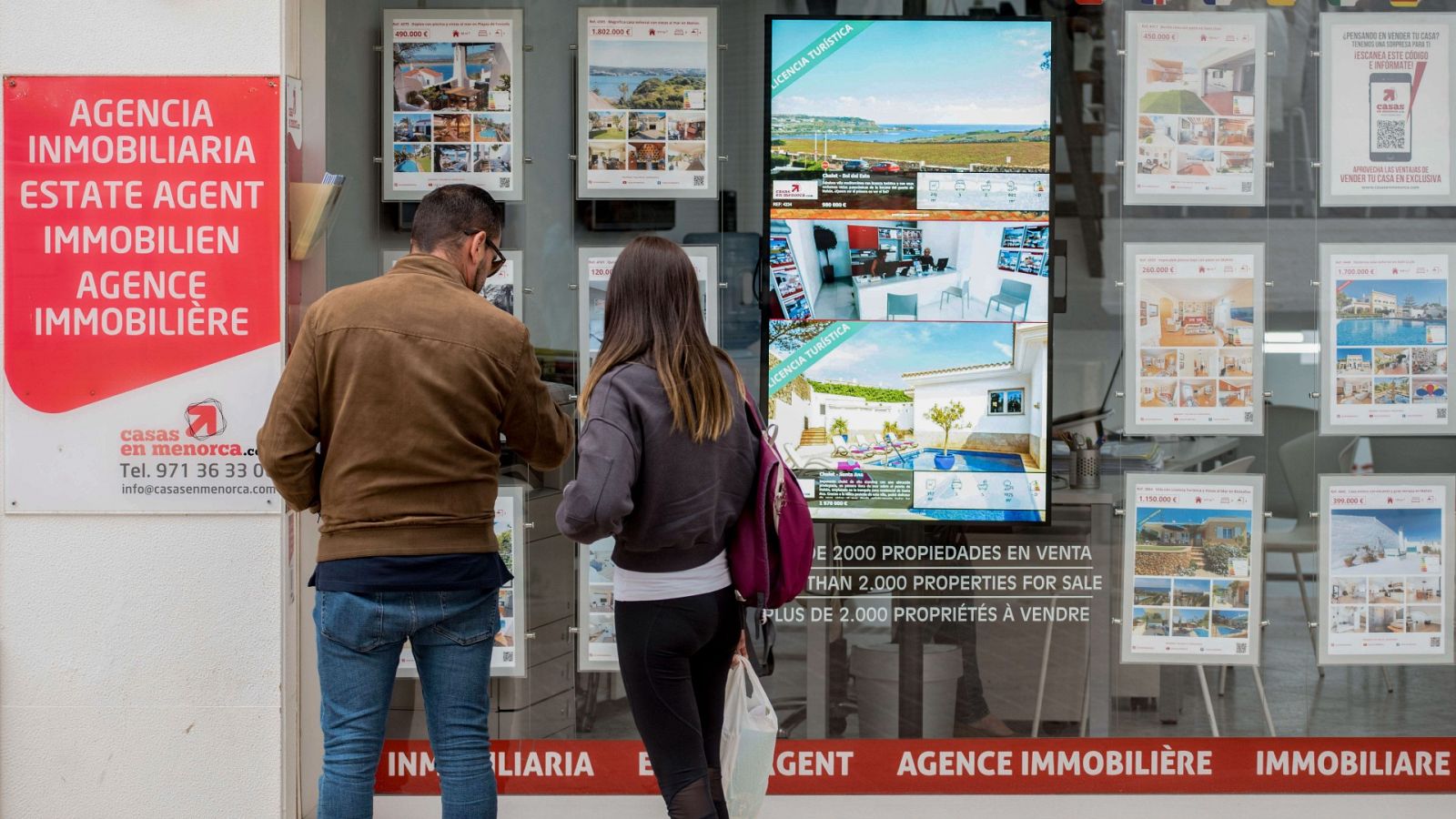 La compra de viviendas se hunde un 18,4% en julio