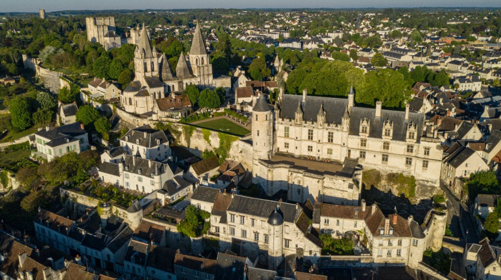 Vista aérea de la ciudadela de Loches