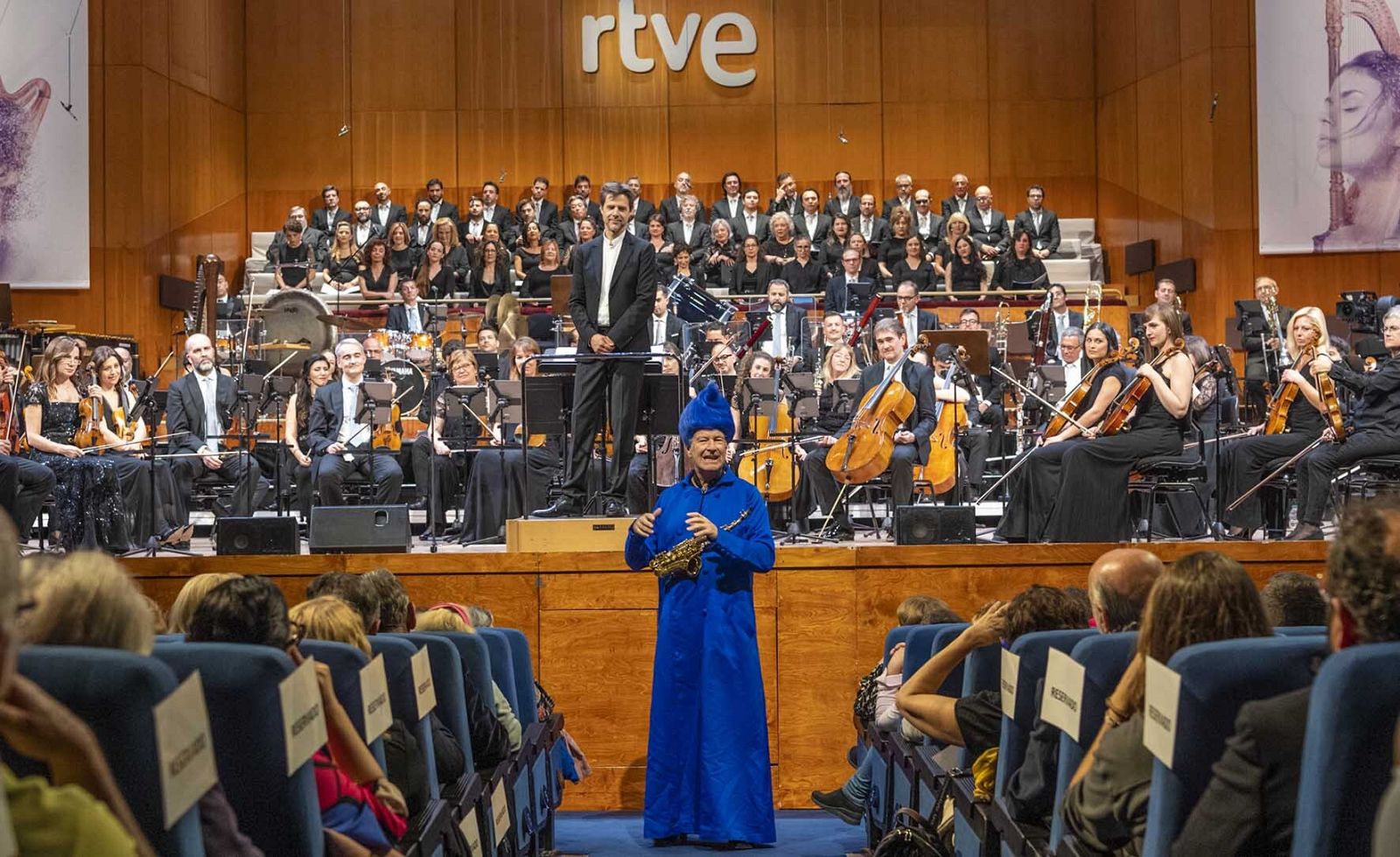 Andreas Prittwitz y la Orquesta y Coro RTVE