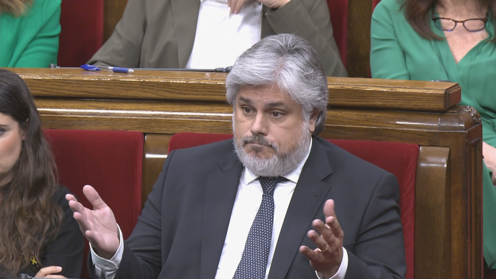 El president del grup parlamentari de JxCat, Albert Batet, al ple del Parlament aquest dimecres
