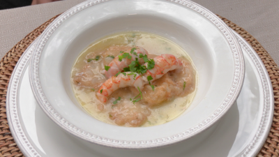 Receta de patatas a la importancia con cigalas. �F�cil y deliciosa!