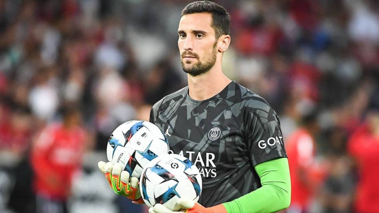 Sergio Rico sale del coma 25 días después