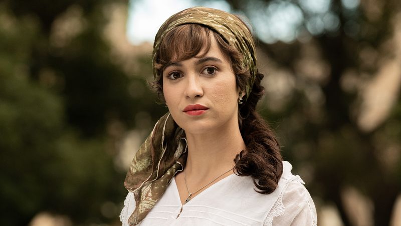 Carmen Asecas: "Catalina buscar�a en Tinder una persona que respete sus ideas y entienda c�mo es"