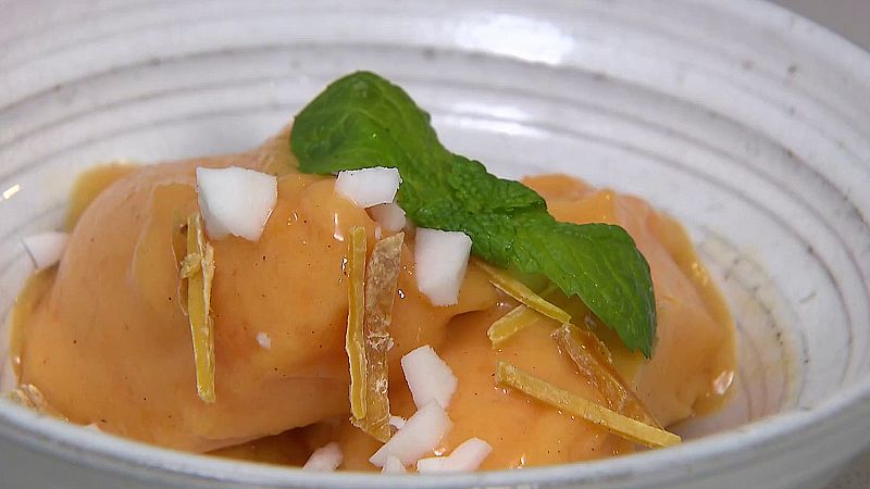 Prepara un sorbete de papaya y vainilla ¡Una receta fresquita y original de Sergio Fernández!