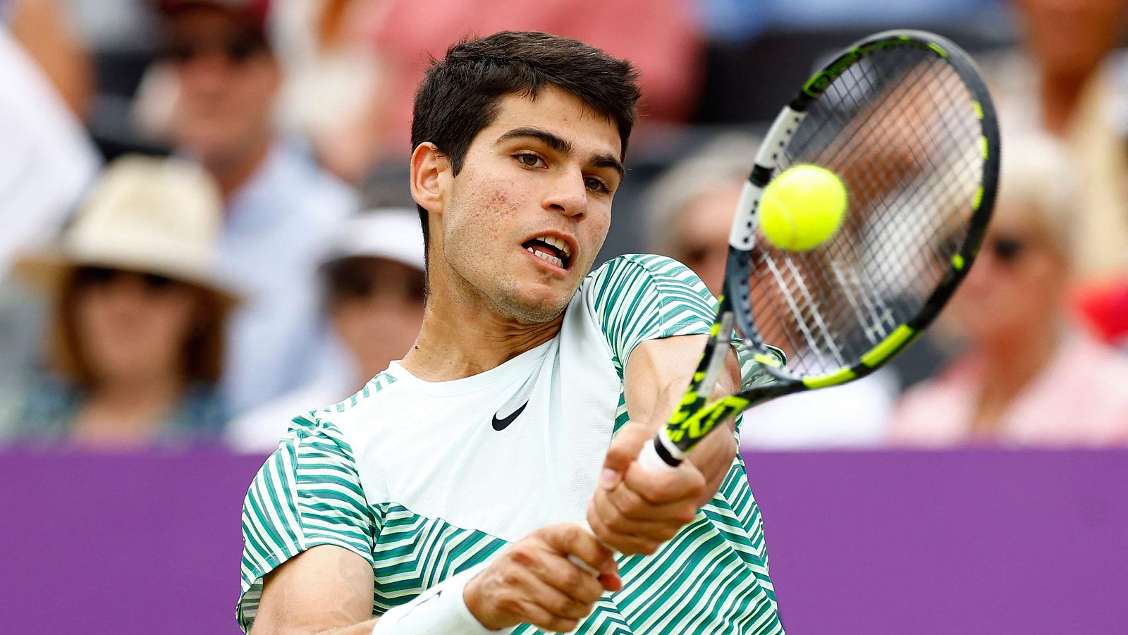 Alcaraz se mete en su primera final de Queen's tras vencer a Korda