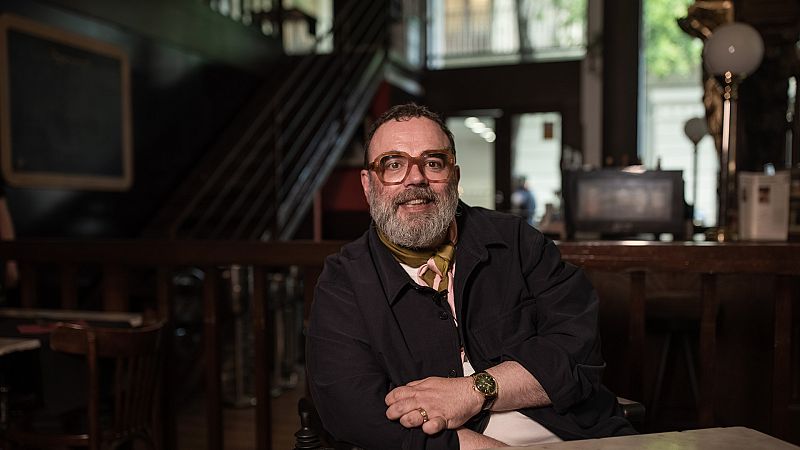 Bob Pop charla con P�gina Dos de "D�as sim�tricos", un collage literario en forma de diario 