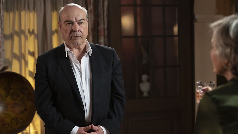 '4 estrellas' | Ricardo Lasierra vuelve a las andadas: �ser� definitiva su nueva desaparici�n?