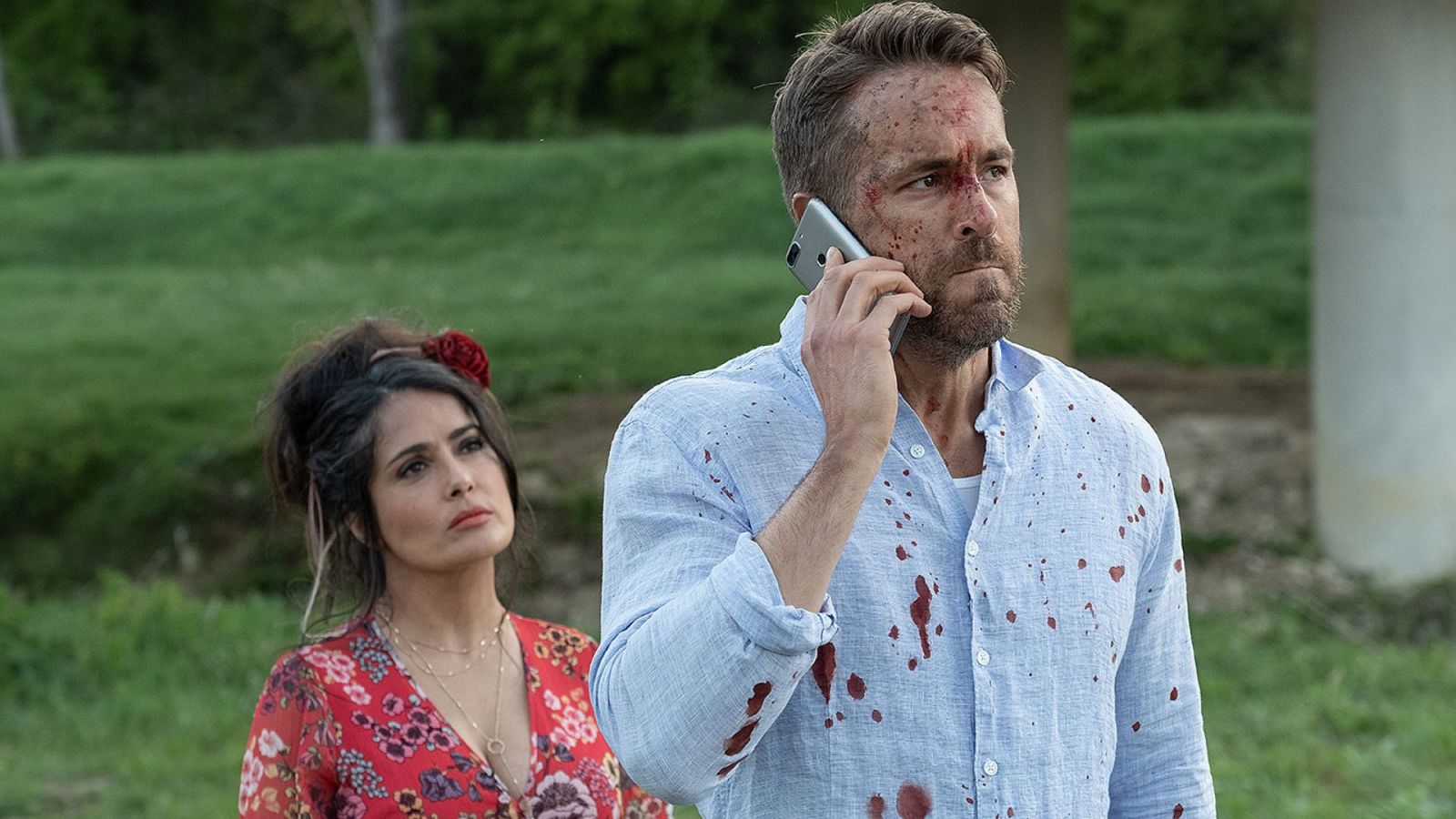 Ryan Reynols y Salma Hayek en 'El otro guardaespaldas II' (2021)