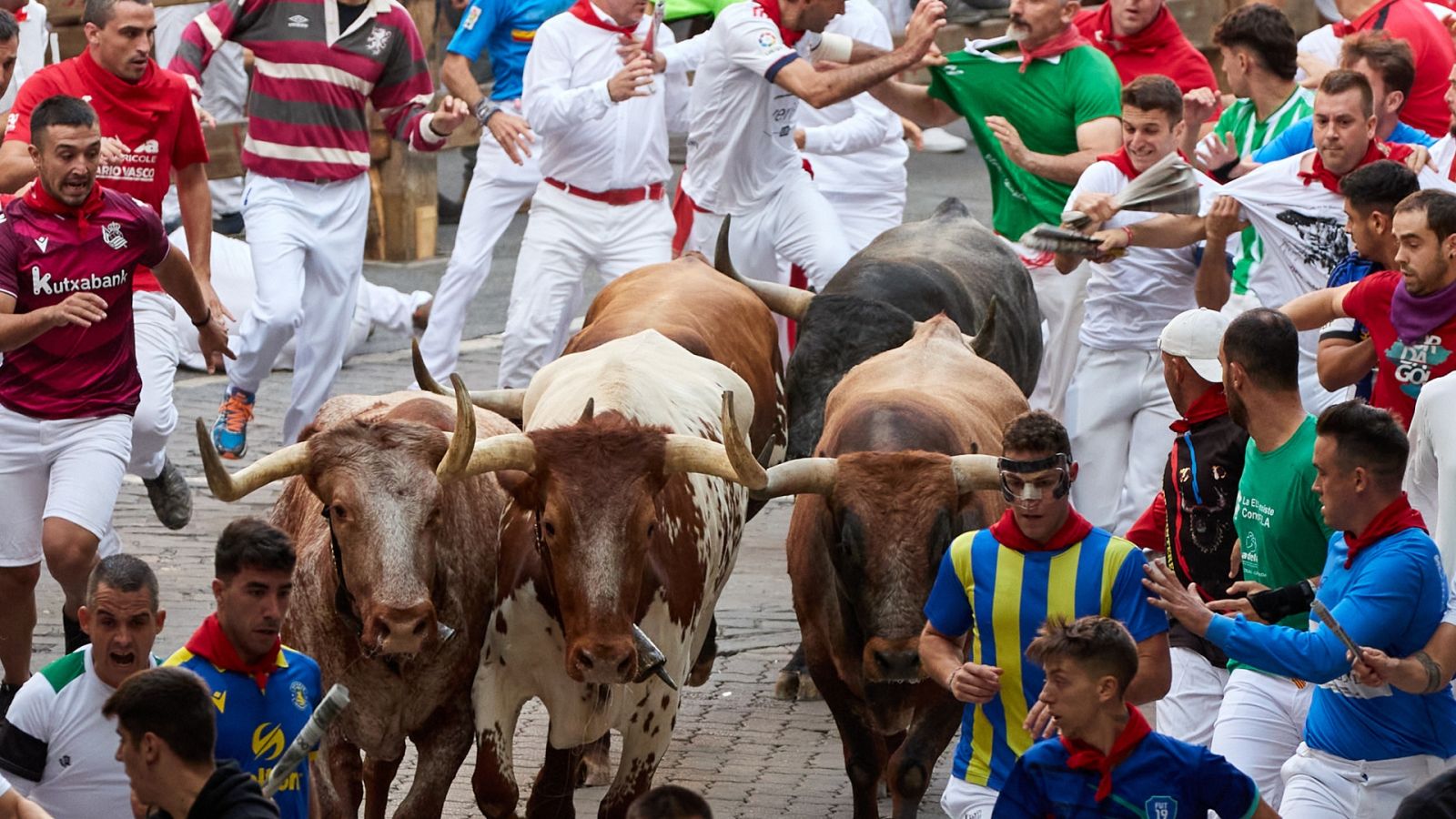 Sanfermines: encierro de la ganadería Miura