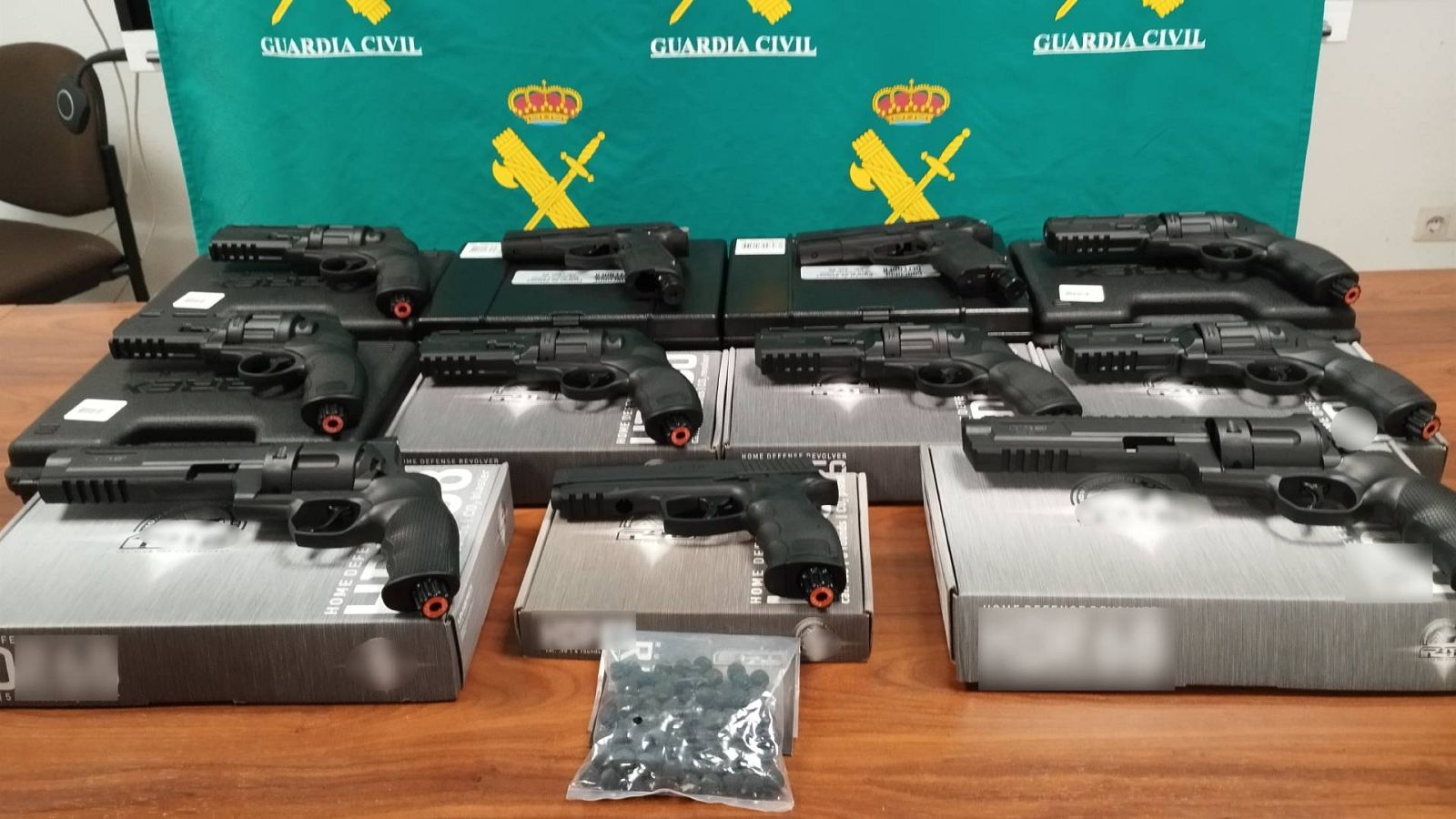 Armas incautadas por la Guardia Civil, en una imagen de archivo