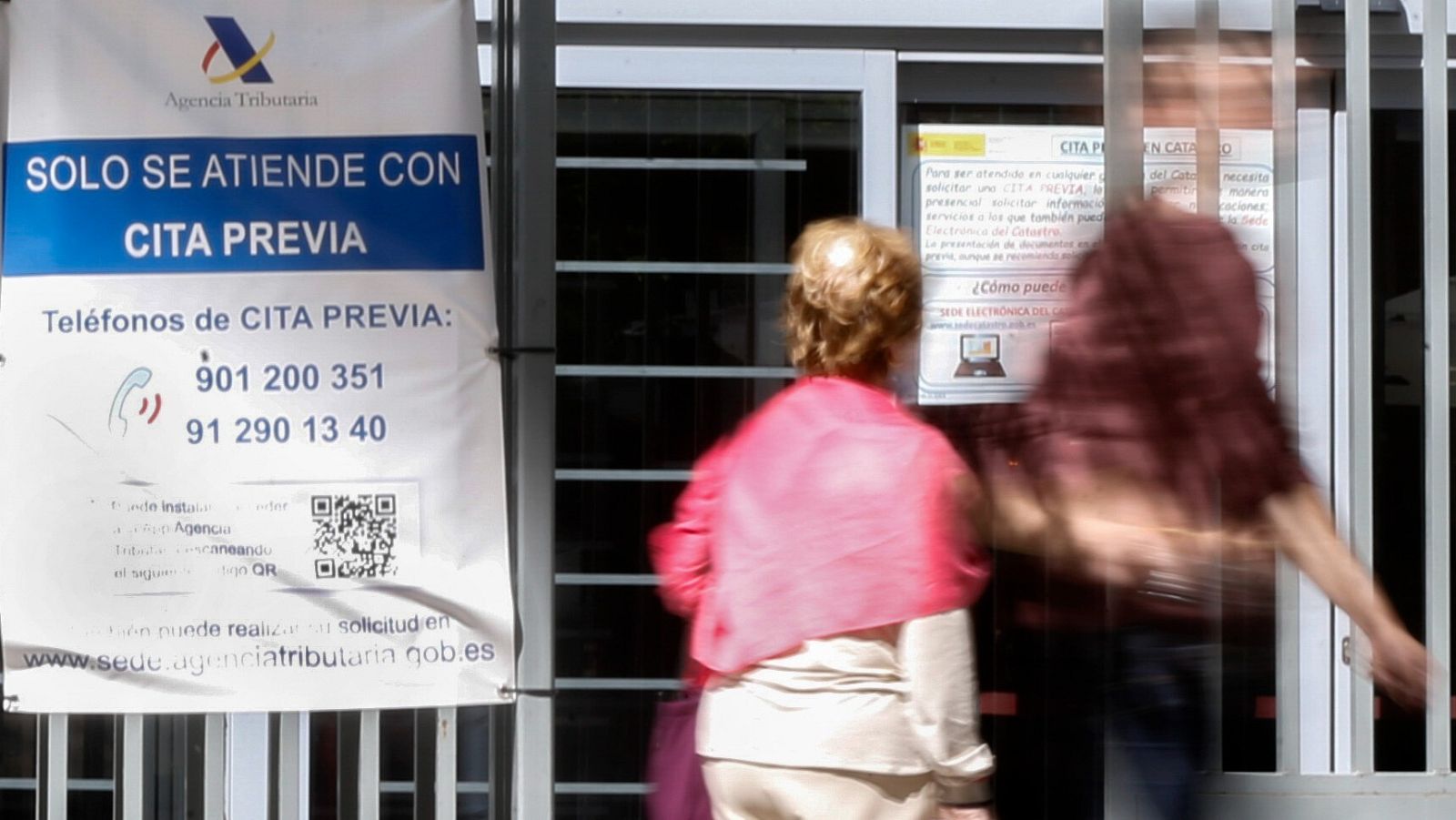 Hacienda recibe 22,8 millones de declaraciones de la renta, un 3,9% más que el año anterior