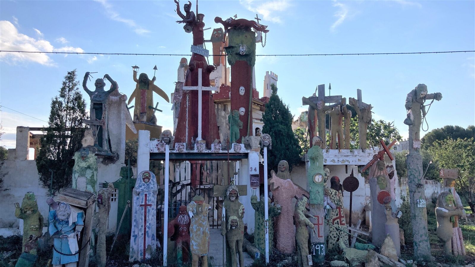 Fachada de La Casa de Dios en Épila