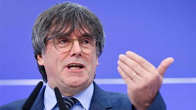 Puigdemont reconoce que no esperaba la retirada de su inmunidad y recurrir� para "remontar una situaci�n adversa"