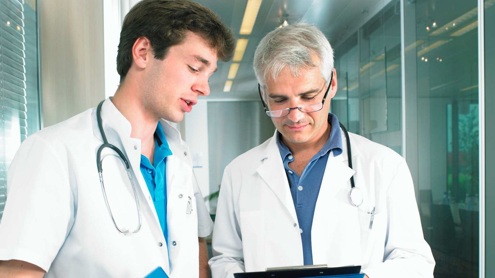 Los médicos residentes, utilizados para puestos de difícil cobertura en zonas rurales