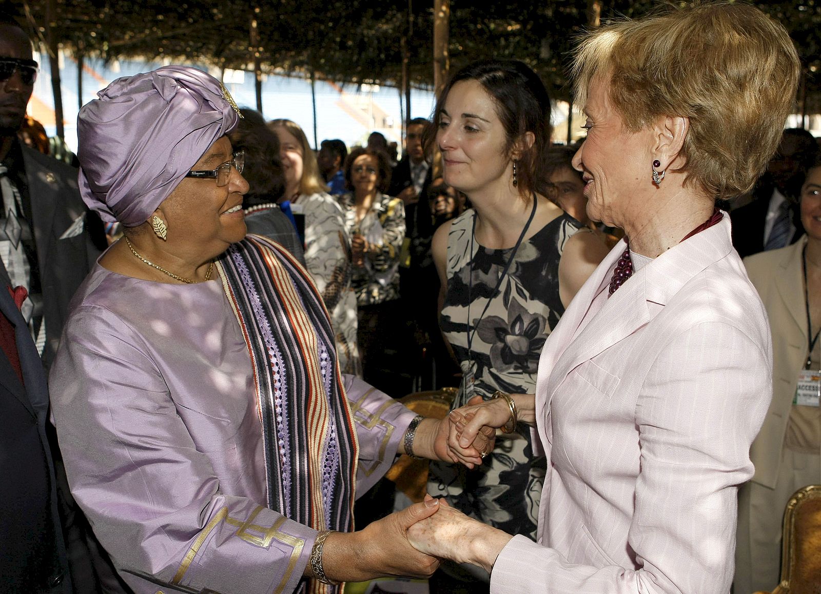 COLOQUIO INTERNACIONAL SOBRE EMPODERAMIENTO DE LA MUJER, DESARROLLO DEL LIDERAZGO, PAZ Y SEGURIDAD INTERNACIONAL