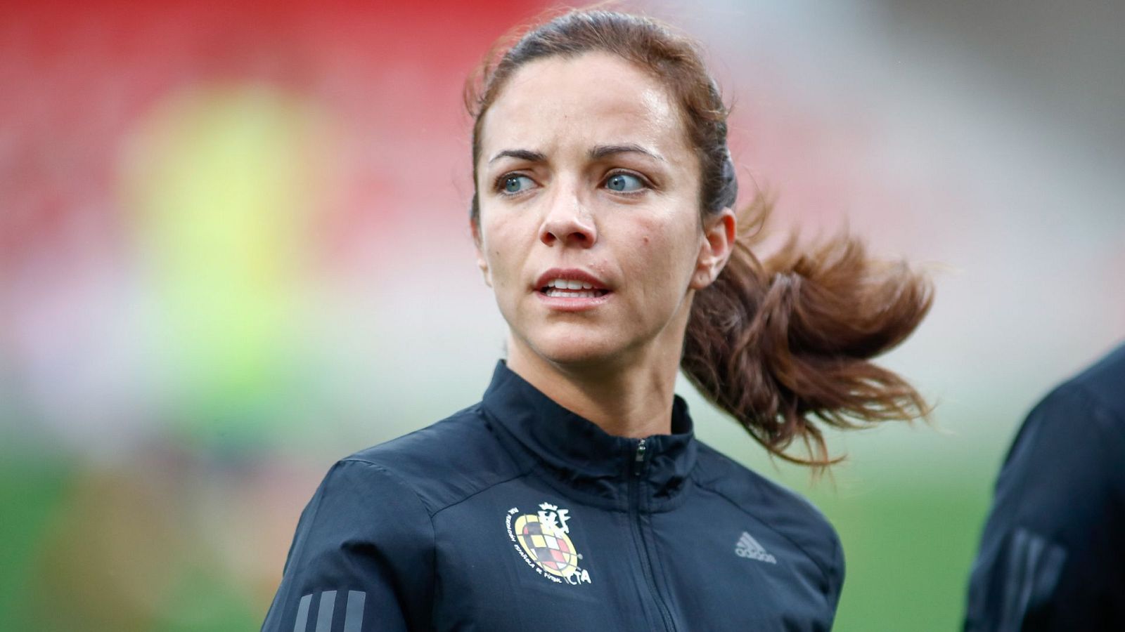 En 2022 Marta Huerta de Aza hacía historia al convertirse en la primera árbitra principal española en una Eurocopa