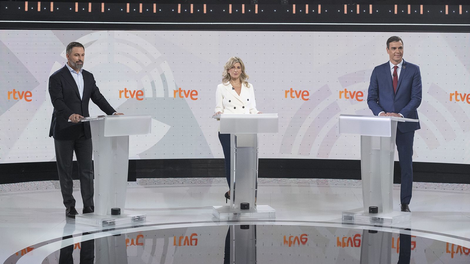 Santiago Abascal, Yolanda Díaz y Pedro Sánchez, ayer en el debate